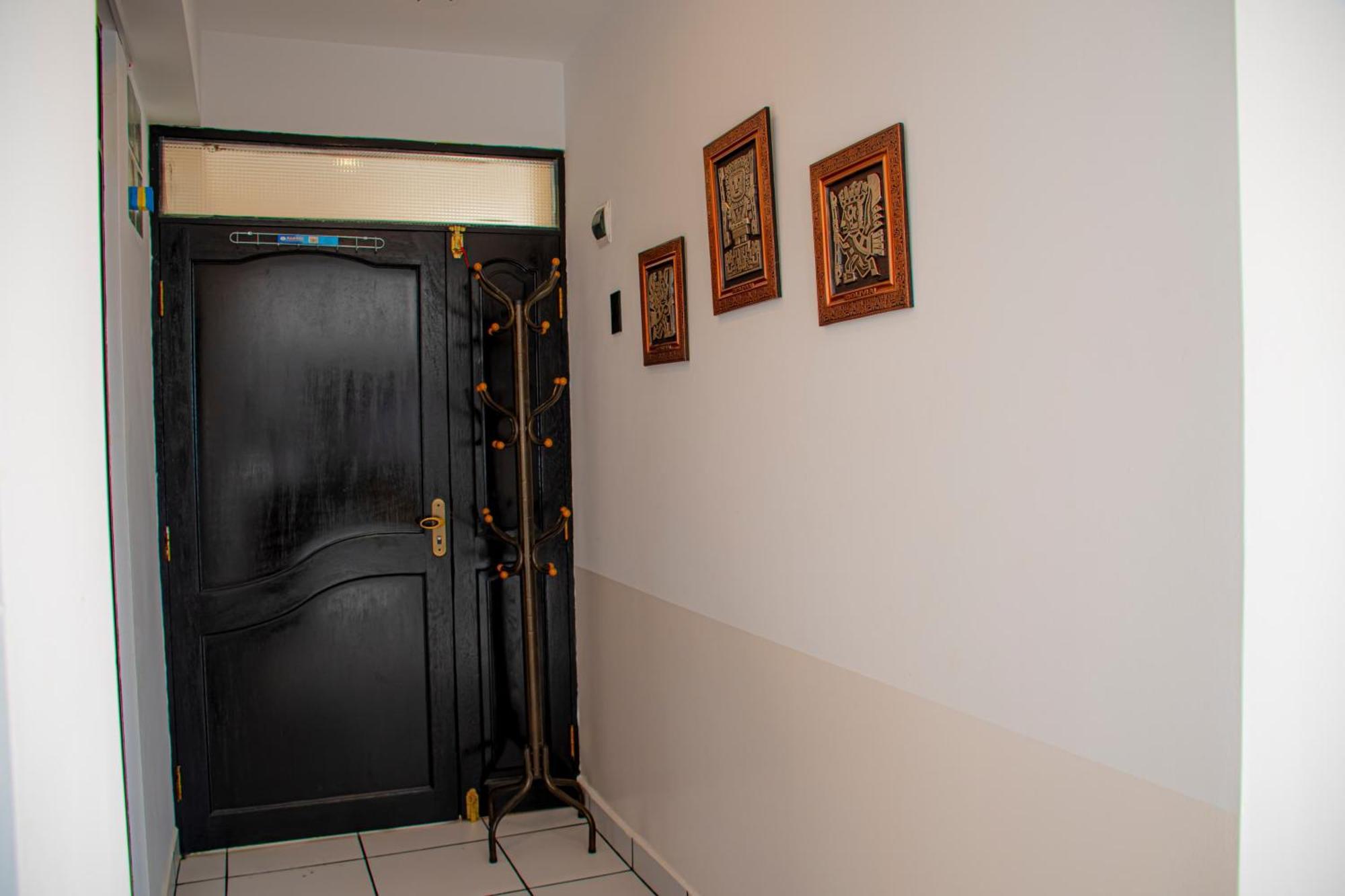 Cosmos Apartment *